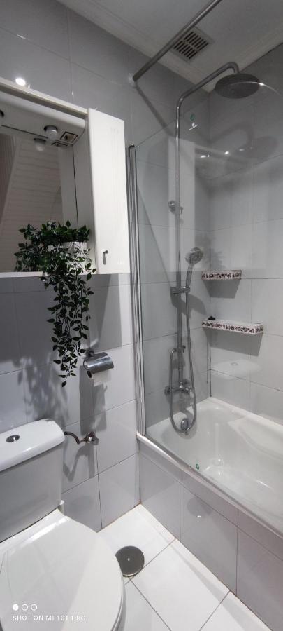 Apartamento En Pleno Casco Historico De Vigo Appartamento Esterno foto